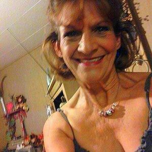 Meet your Posher, Sharon